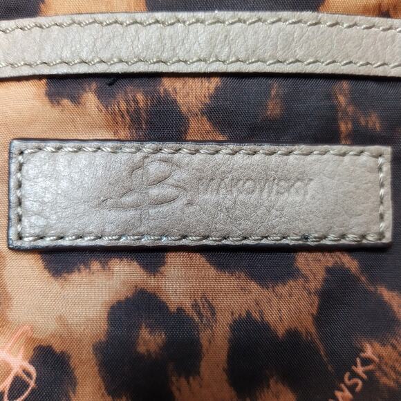 B. Makowsky Gray Leather Drawstring Zipper Pockets Shoulder Bag - Picture 12 of 16